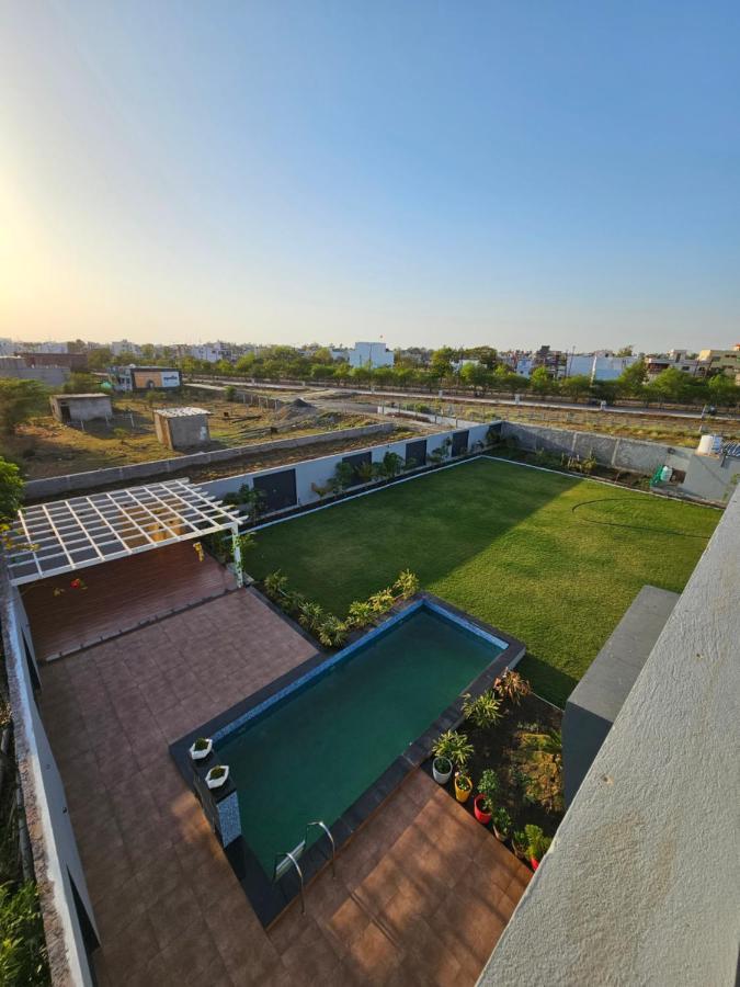 Shree Ambe Farmhouse Villa Ujjain Buitenkant foto